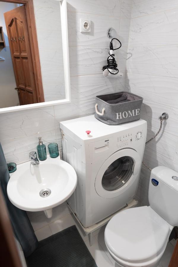 Sara'S Home - Wifi, A/C ブダペスト エクステリア 写真